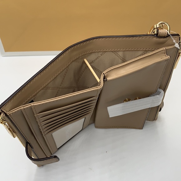 MICHAEL KORS LARGE DOUBLE ZIP WRISTLET WALLET CAMEL MULTI COLOR - Picture 9 of 13